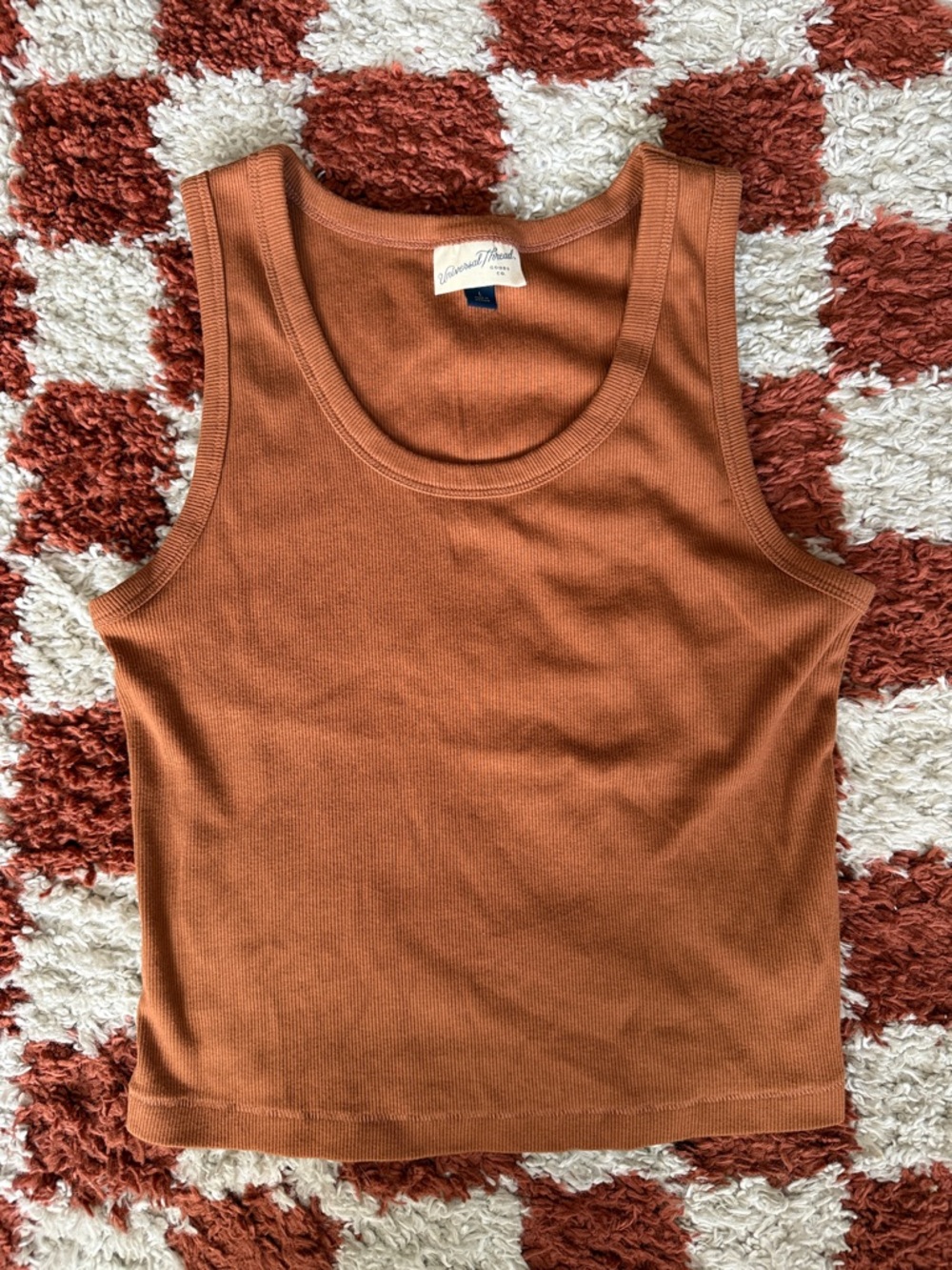 Cropped tank